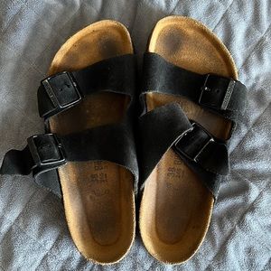 Birkenstock Arizona Black Suede soft footbed 38